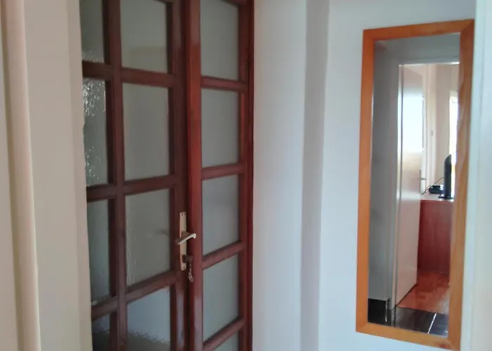 Tome - With Bathroom And Separate Kitchen