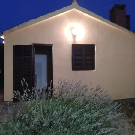 Vendégház Tome - With Bathroom And Separate Kitchen 3*